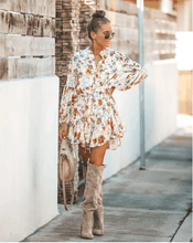 Load image into Gallery viewer, Vienne Floral Adjustable Balloon Sleeve Dress