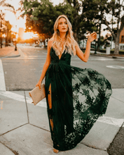 Load image into Gallery viewer, Antonia Maxi Dress - Hunter Green