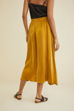 Load image into Gallery viewer, Blaze Midi Skirt