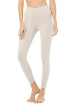 Load image into Gallery viewer, 7/8 High-waist Airbrush Legging