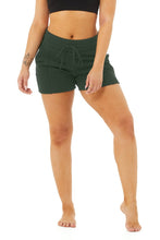 Load image into Gallery viewer, Avenue Sweat Short