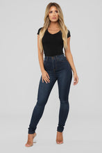 Load image into Gallery viewer, Lily V Neck Top
