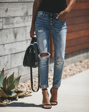 Load image into Gallery viewer, Liberation Distressed Girlfriend Skinny
