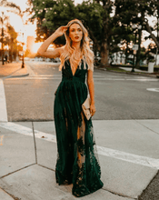 Load image into Gallery viewer, Antonia Maxi Dress - Hunter Green
