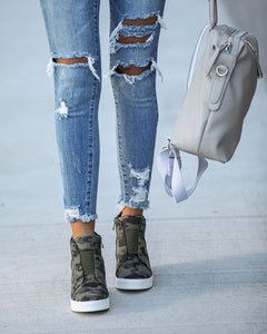 Extra Mile Wedge Sneaker - Camo