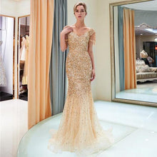 Load image into Gallery viewer, Luxury Christmas Party Prom Dresses
