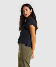 Load image into Gallery viewer, Box Utility Tee
