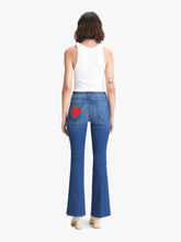 Load image into Gallery viewer, The Weekender Fray - Love On The Edge
