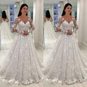 Long Sleeve Vintage Lace Wedding Dresses